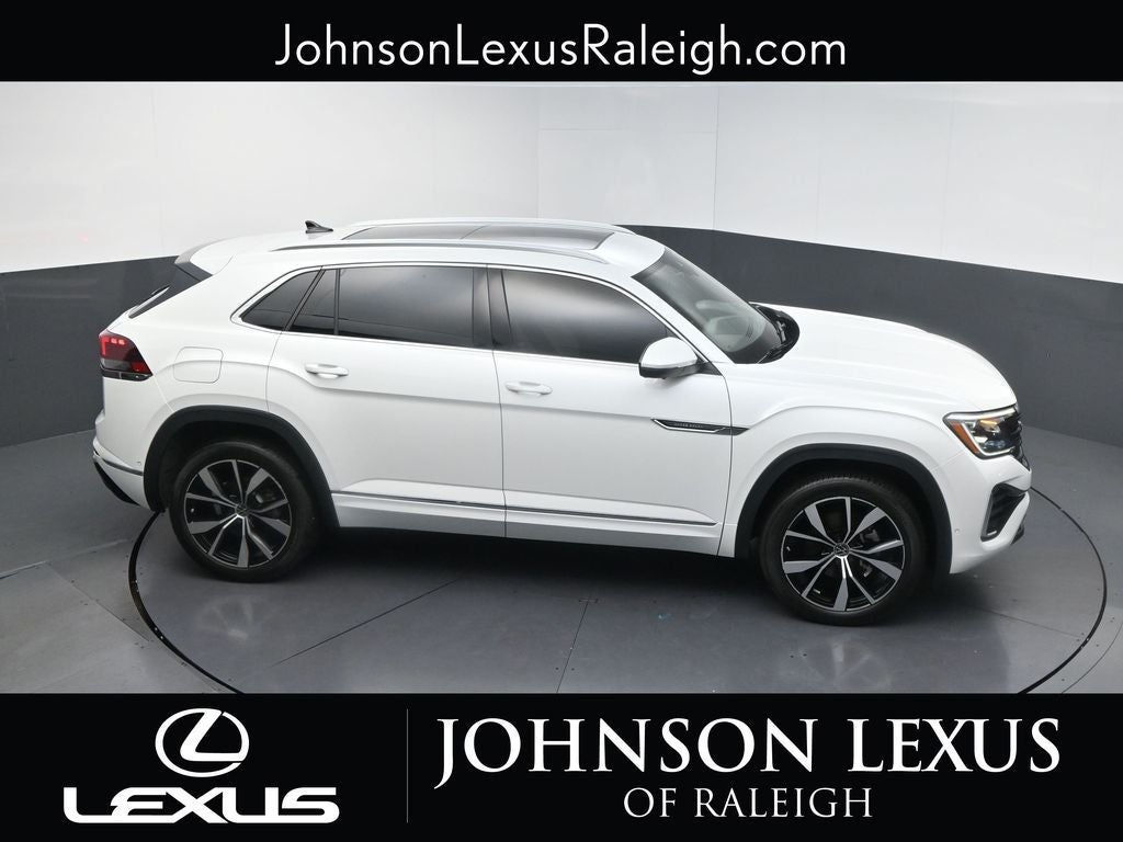 2025 Volkswagen Atlas Cross Sport 2.0T SEL Premium R-Line