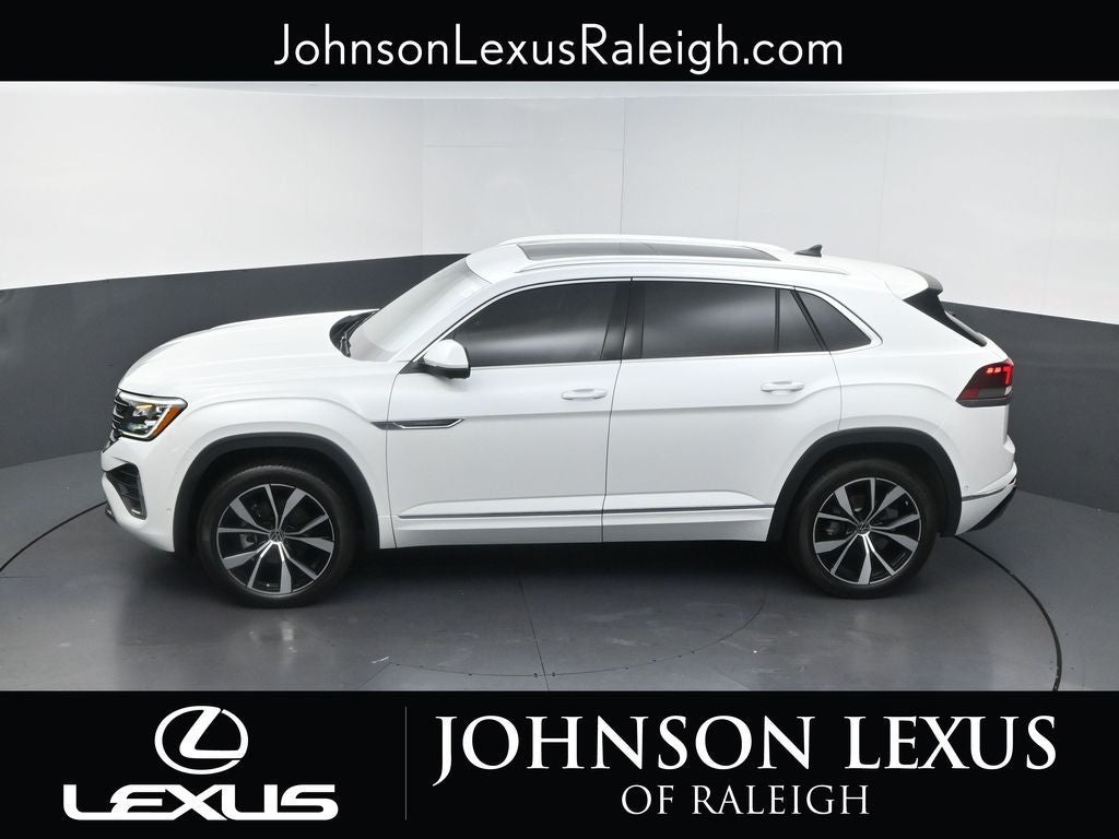 2025 Volkswagen Atlas Cross Sport 2.0T SEL Premium R-Line