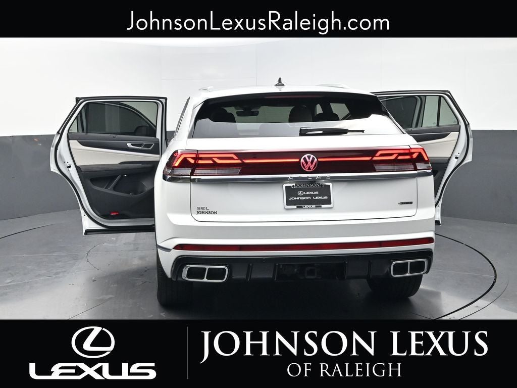 2025 Volkswagen Atlas Cross Sport 2.0T SEL Premium R-Line