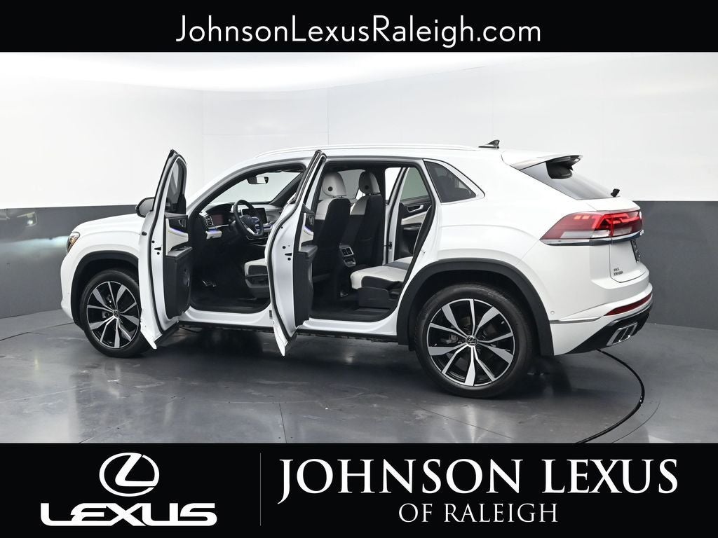 2025 Volkswagen Atlas Cross Sport 2.0T SEL Premium R-Line