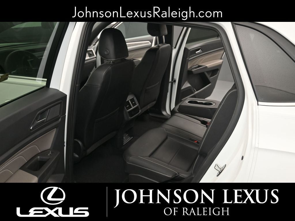 2023 Volkswagen Atlas Cross Sport 2.0T SE w/Technology