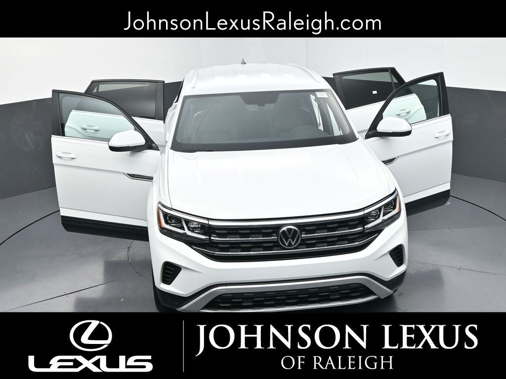 2023 Volkswagen Atlas Cross Sport 2.0T SE w/Technology