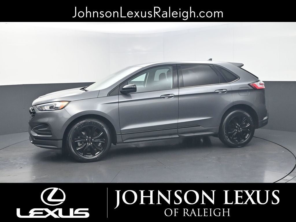 2022 Ford Edge SE