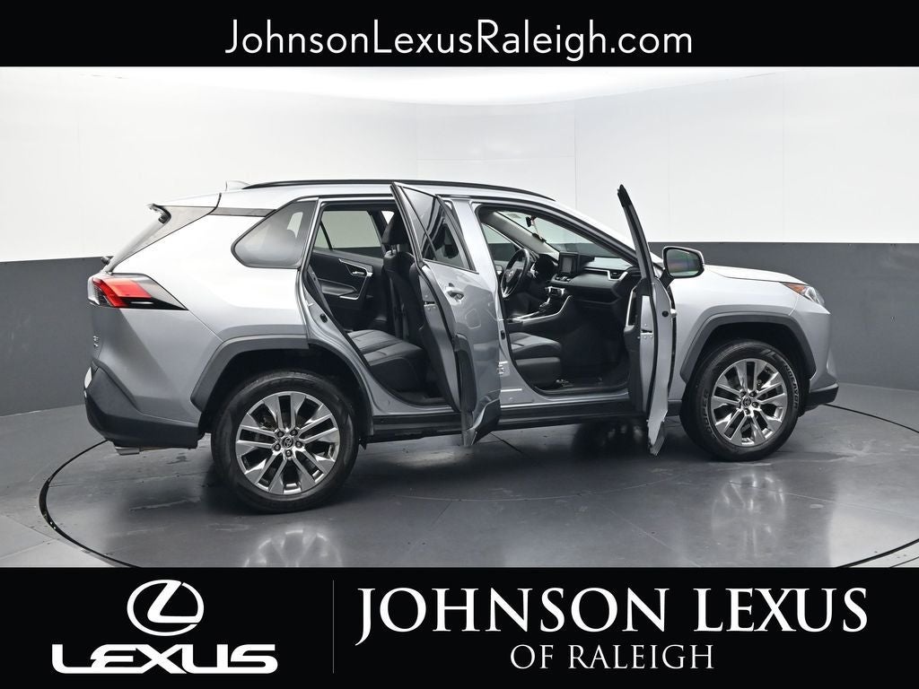 2021 Toyota RAV4 XLE Premium