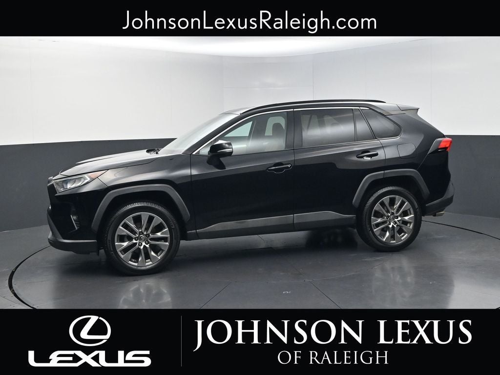 2019 Toyota RAV4 XLE Premium