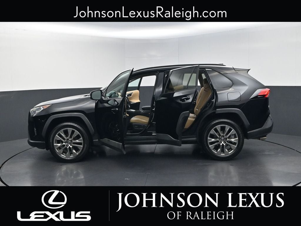 2019 Toyota RAV4 XLE Premium
