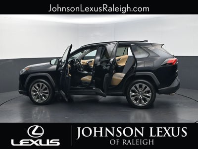 2019 Toyota RAV4 XLE Premium
