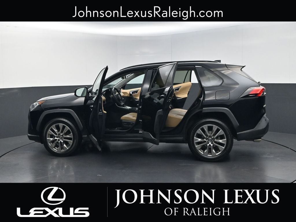 2019 Toyota RAV4 XLE Premium