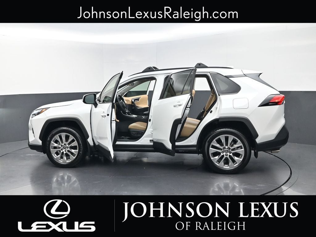 2025 Toyota RAV4 XLE Premium