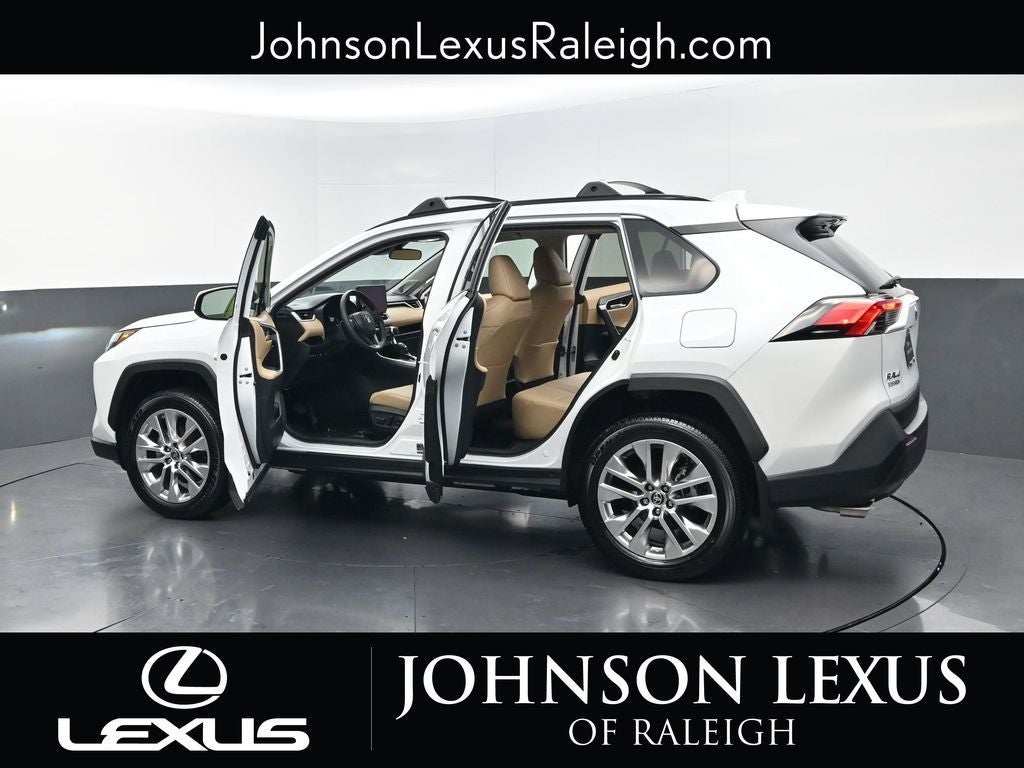 2025 Toyota RAV4 XLE Premium