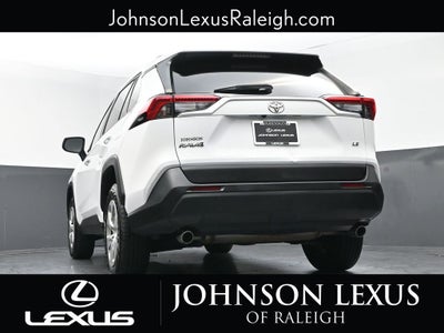 2020 Toyota RAV4 LE