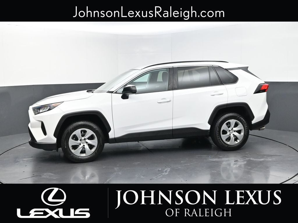 2020 Toyota RAV4 LE