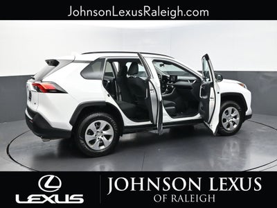 2020 Toyota RAV4 LE
