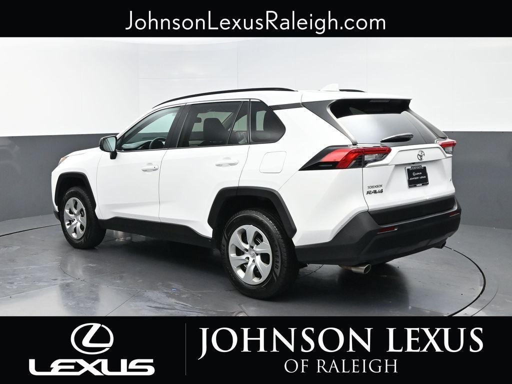 2020 Toyota RAV4 LE