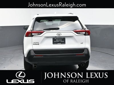 2020 Toyota RAV4 LE