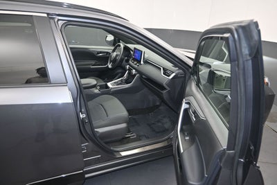 2025 Toyota RAV4 Hybrid SE