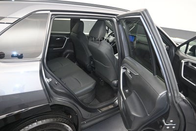 2025 Toyota RAV4 Hybrid SE