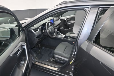 2025 Toyota RAV4 Hybrid SE