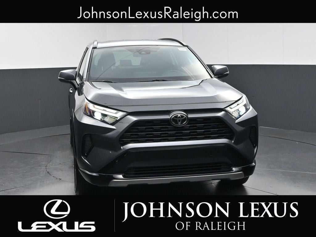 2025 Toyota RAV4 Hybrid SE