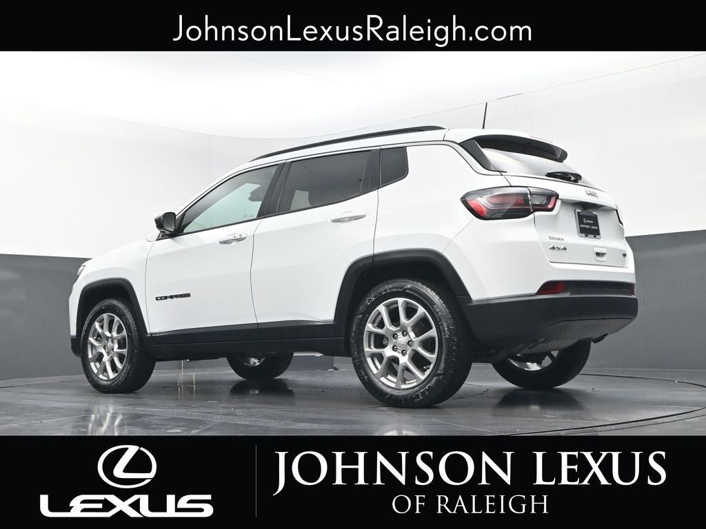 2023 Jeep Compass Latitude Lux