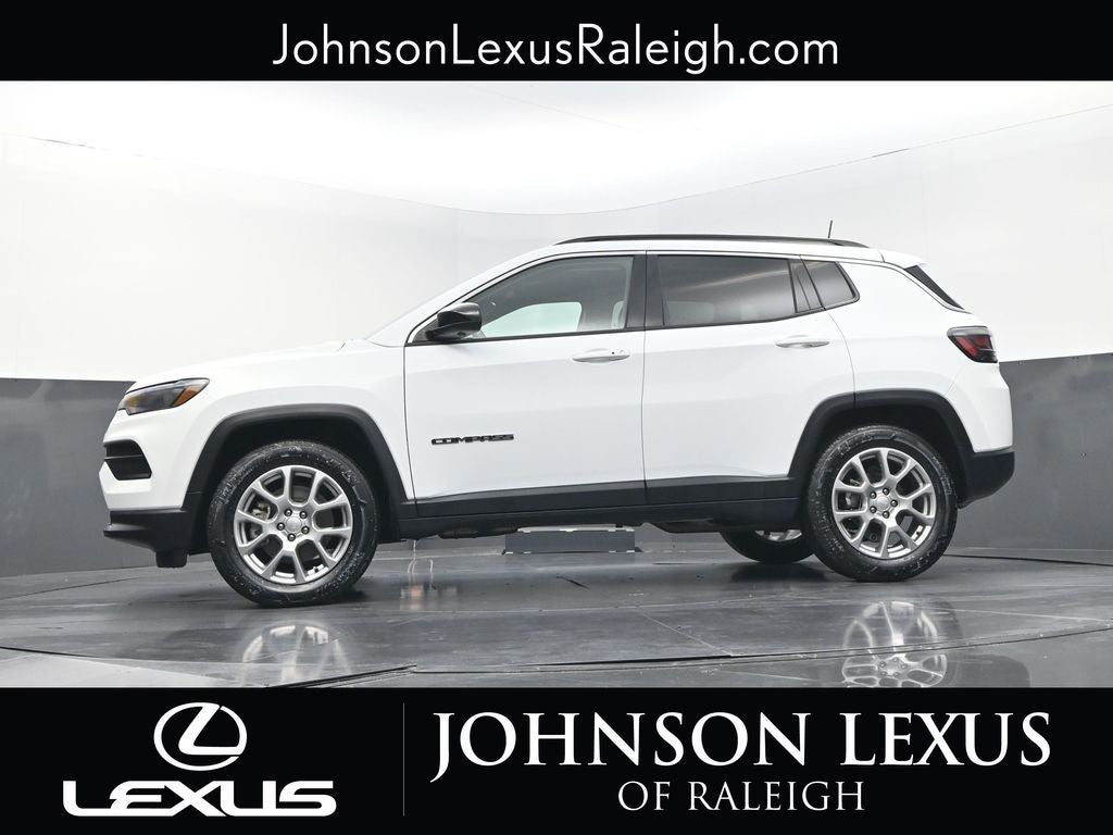2023 Jeep Compass Latitude Lux