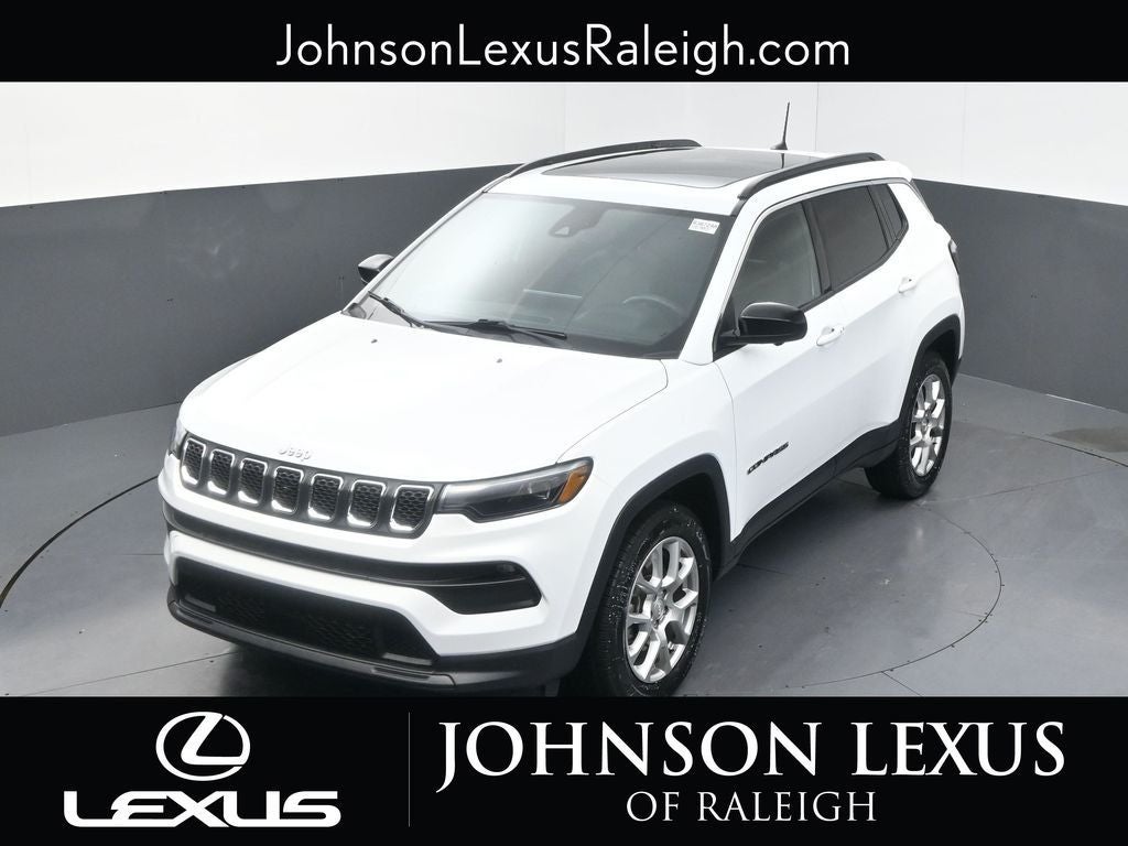 2023 Jeep Compass Latitude Lux