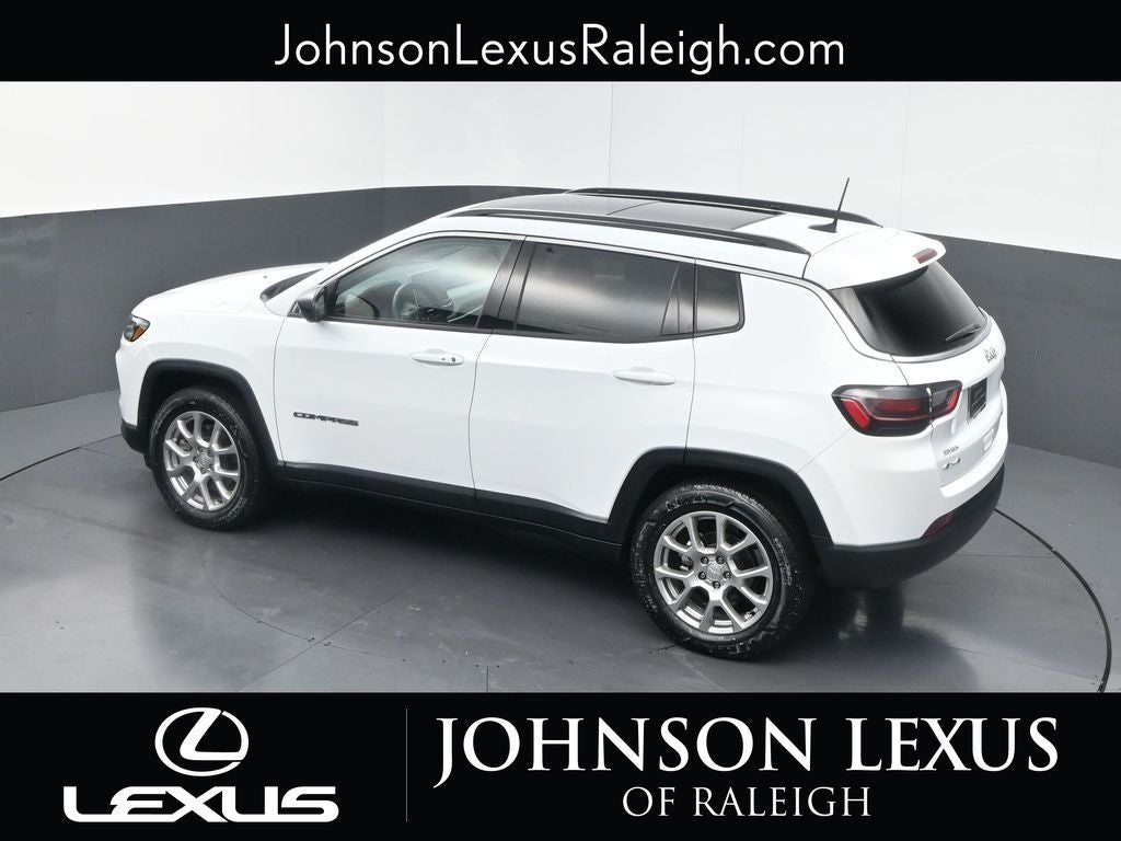 2023 Jeep Compass Latitude Lux