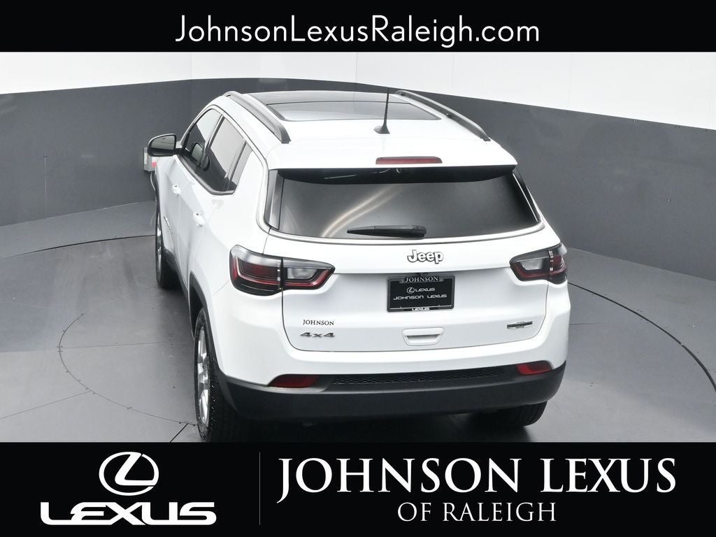 2023 Jeep Compass Latitude Lux