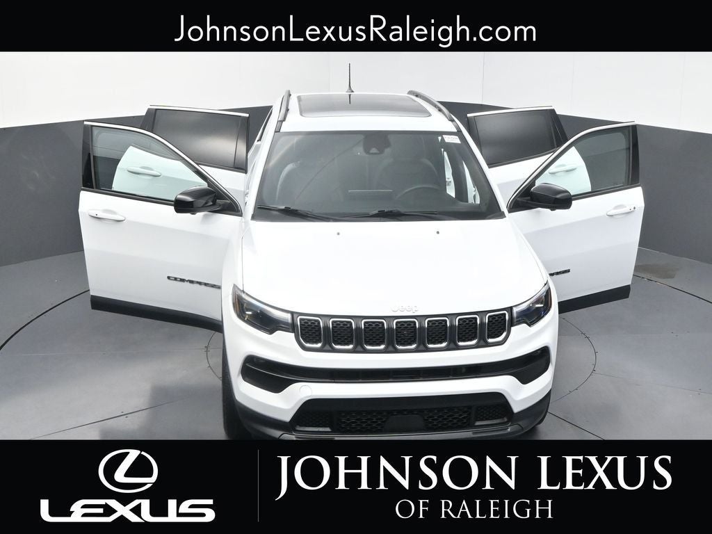2023 Jeep Compass Latitude Lux