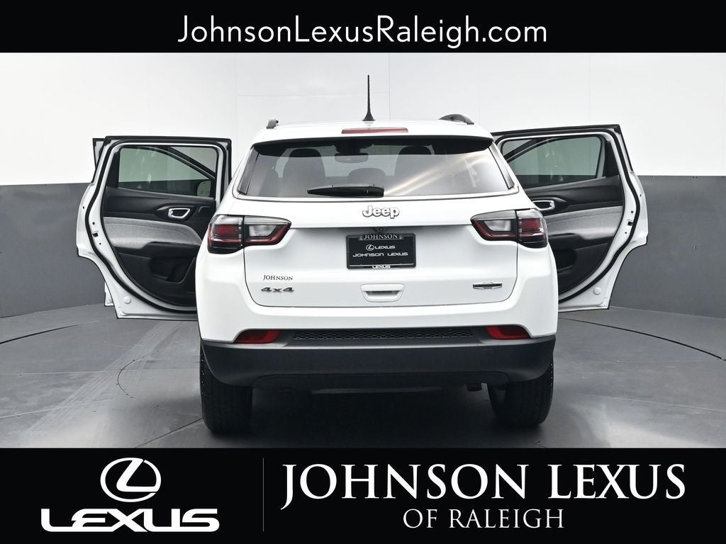 2023 Jeep Compass Latitude Lux