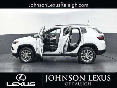 2023 Jeep Compass Latitude Lux