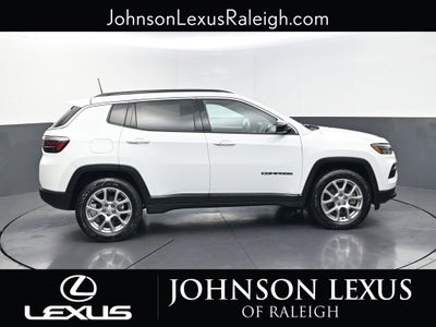 2023 Jeep Compass Latitude Lux