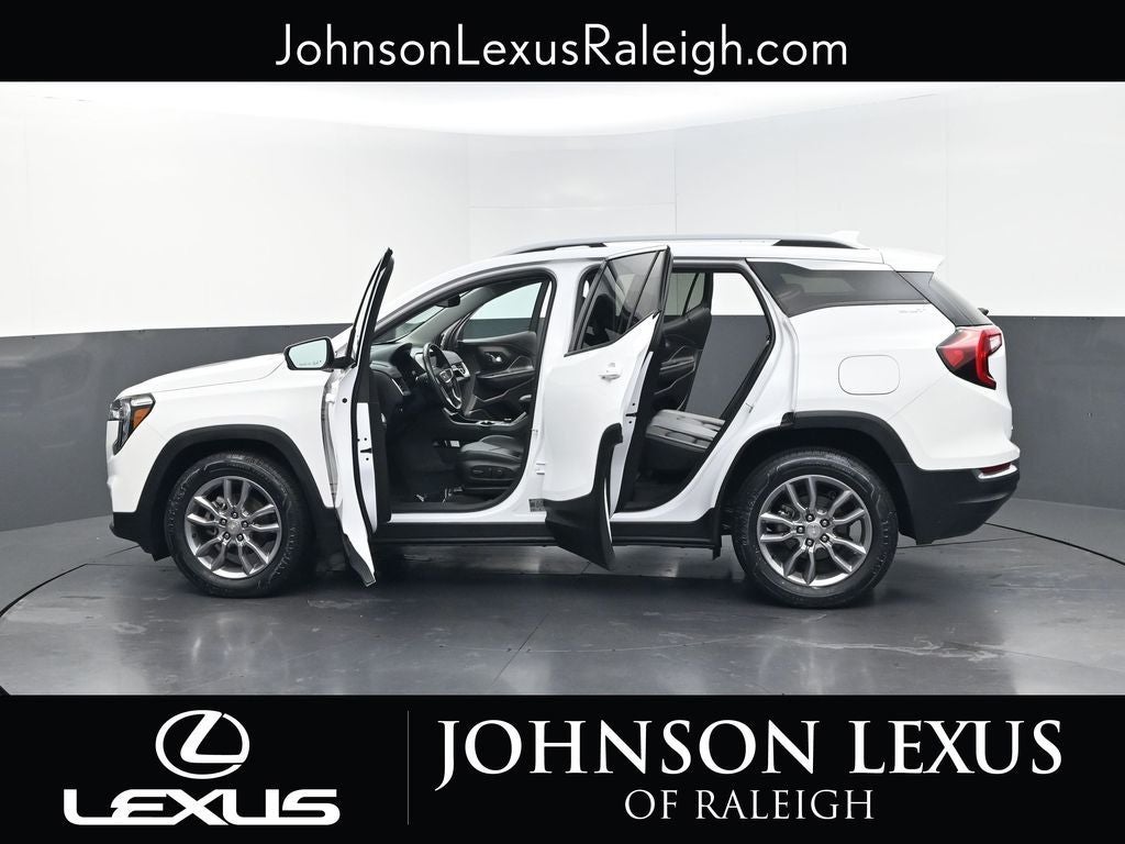 2022 GMC Terrain SLT