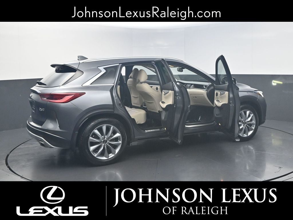 2022 INFINITI QX50 LUXE