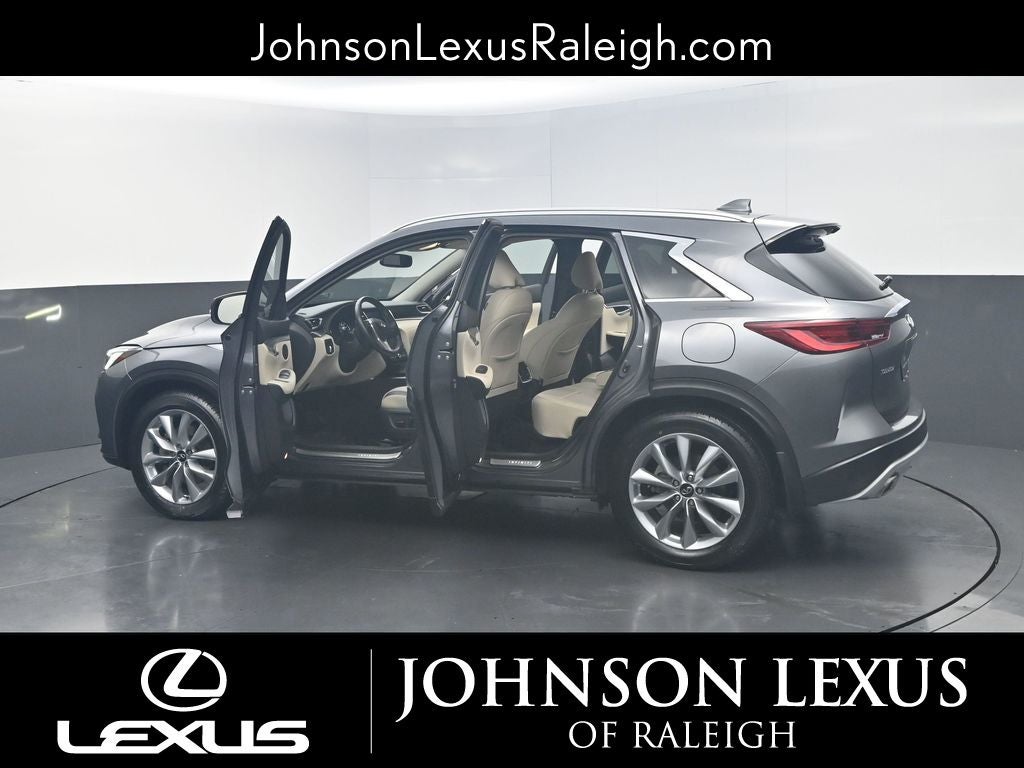 2022 INFINITI QX50 LUXE