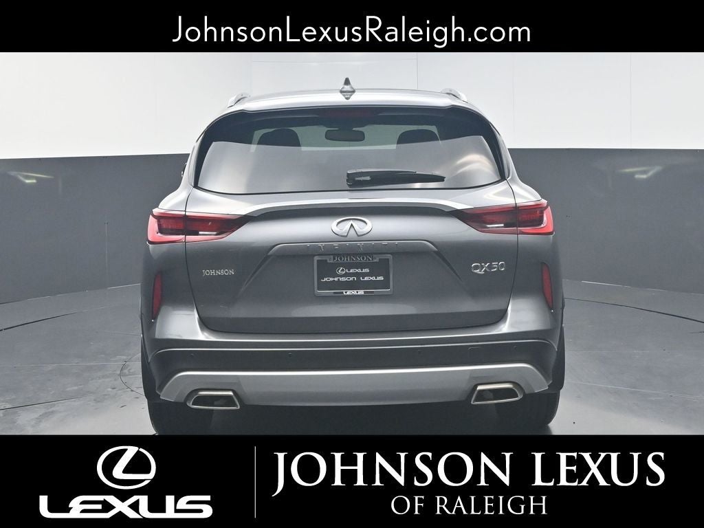 2022 INFINITI QX50 LUXE