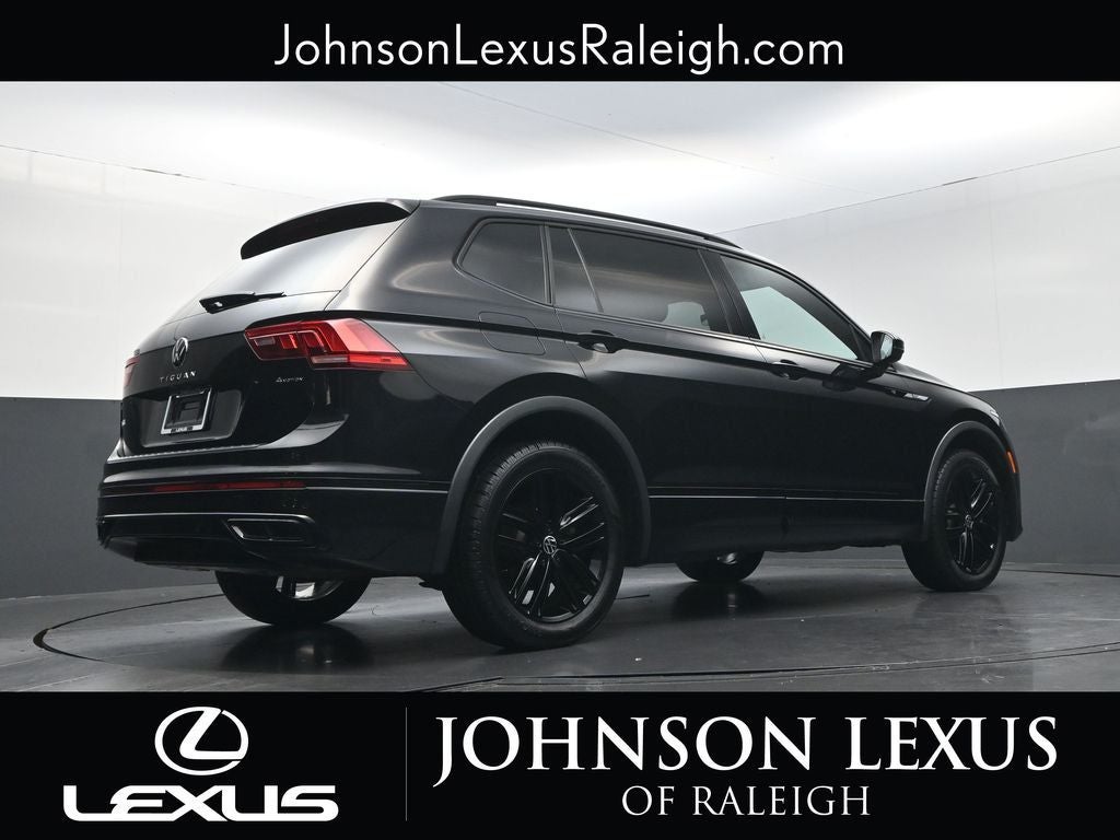 2022 Volkswagen Tiguan 2.0T SE R-Line Black