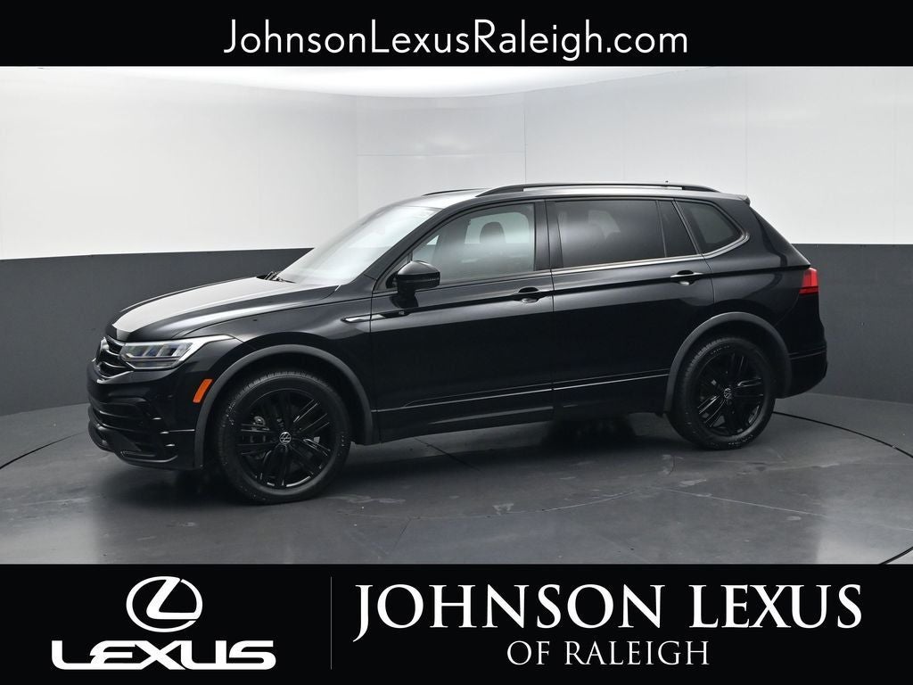 2022 Volkswagen Tiguan 2.0T SE R-Line Black