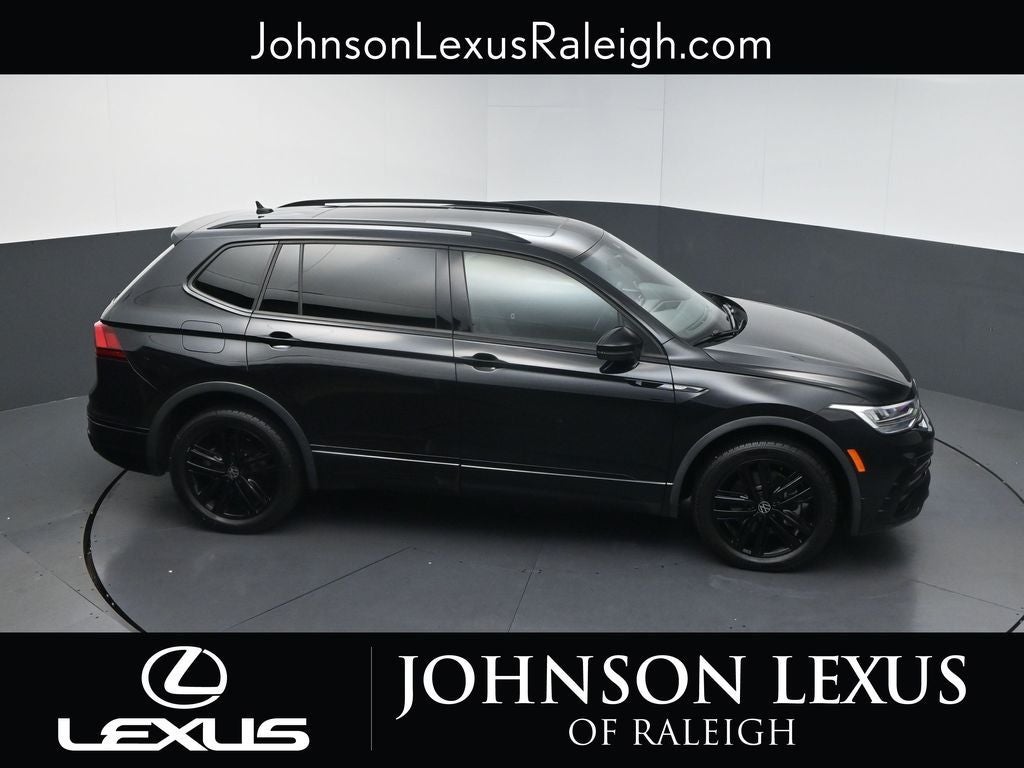 2022 Volkswagen Tiguan 2.0T SE R-Line Black
