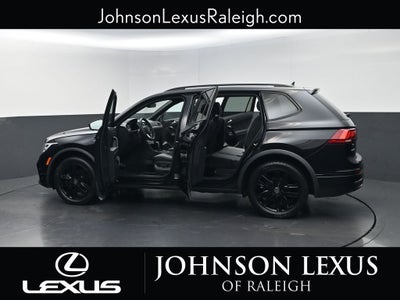 2022 Volkswagen Tiguan 2.0T SE R-Line Black