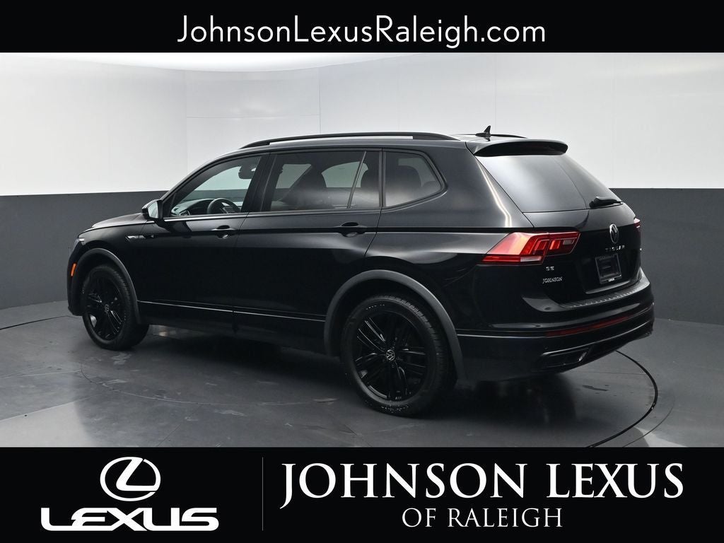 2022 Volkswagen Tiguan 2.0T SE R-Line Black