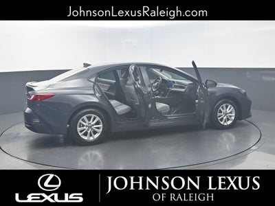 2025 Toyota Camry Base