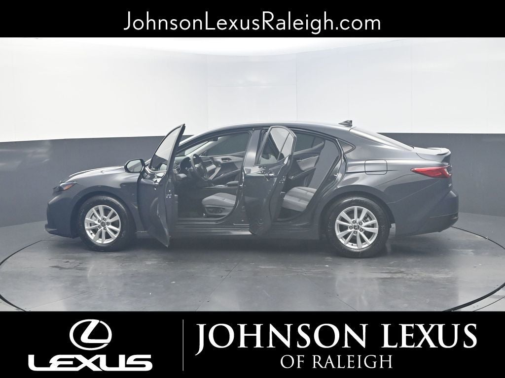 2025 Toyota Camry Base