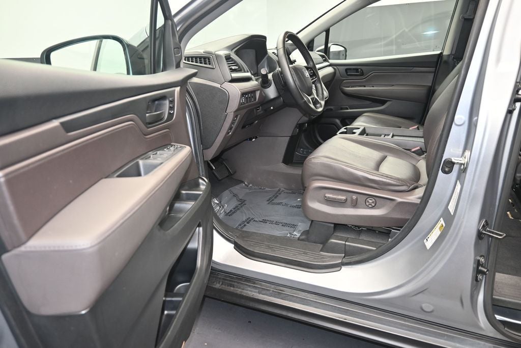 2019 Honda Odyssey EX-L w/Navigation and Rear Entertainment System