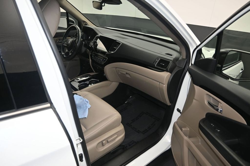2021 Honda Pilot Touring 7 Passenger
