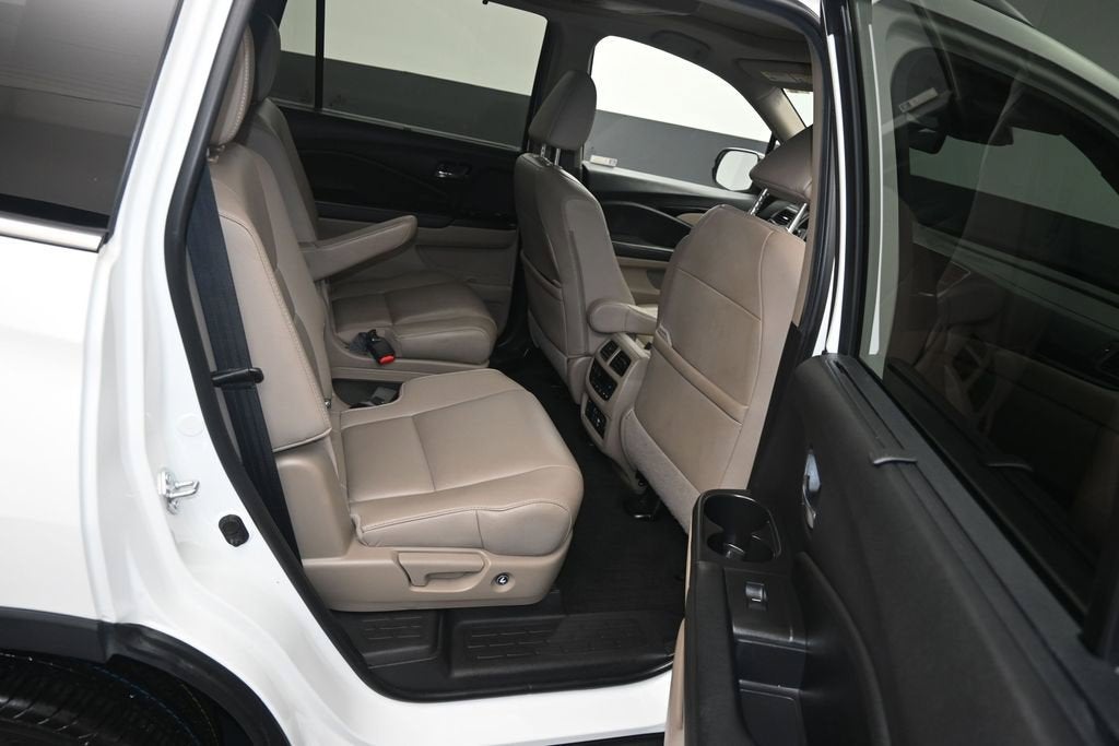 2021 Honda Pilot Touring 7 Passenger