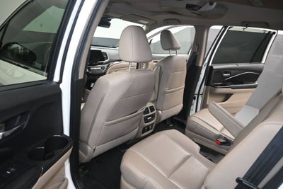 2021 Honda Pilot Touring 7 Passenger