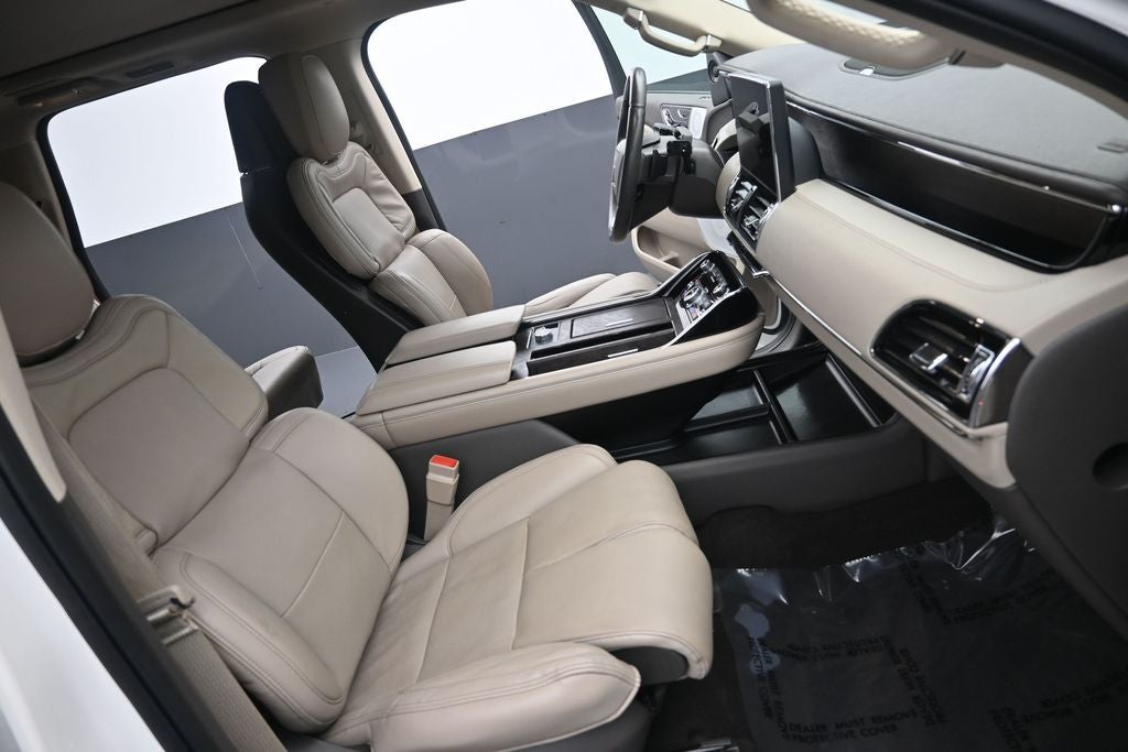 2023 Lincoln Navigator L Reserve