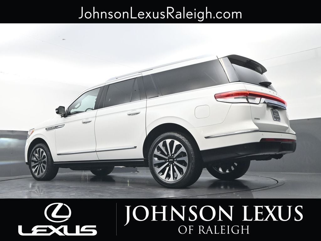 2023 Lincoln Navigator L Reserve