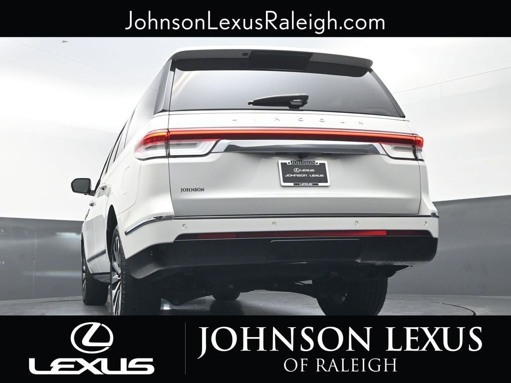 2023 Lincoln Navigator L Reserve